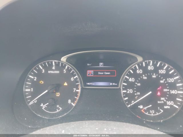 5N1DR2MN2HC635512 Nissan Pathfinder Sv