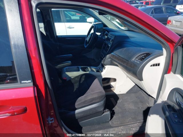 2C4RDGCG8ER121546 Dodge Grand Caravan Sxt