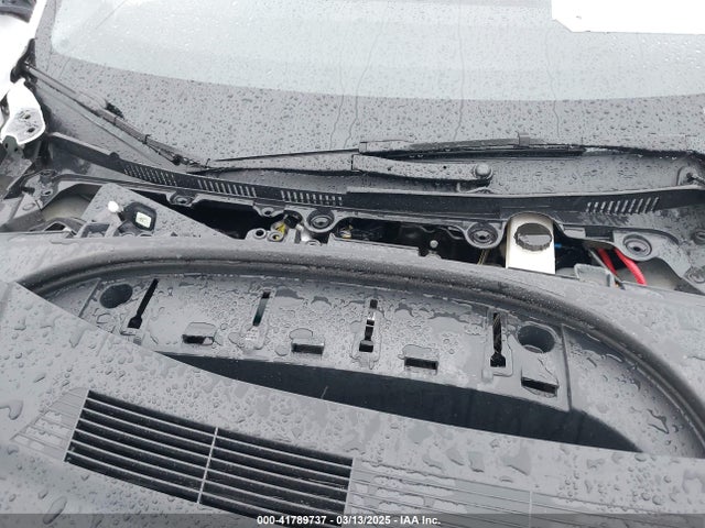 2024 TESLA MODEL 3 5YJ3E1EA9RF782688 Photo 9