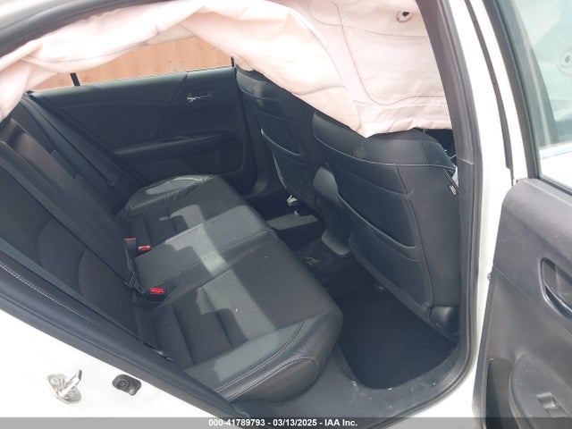 1HGCR2F57GA158844 Honda Accord Sport