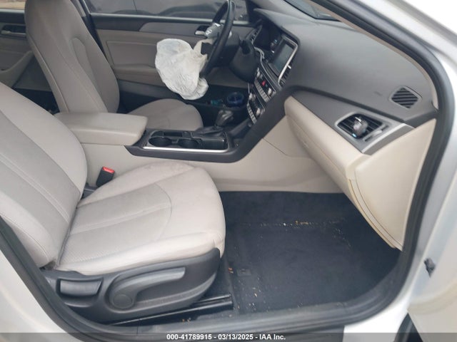 5NPE34AF6JH680868 Hyundai SONATA SEL