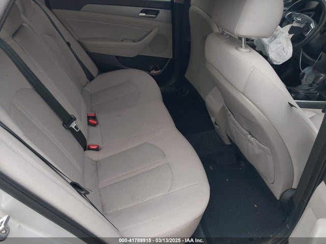 5NPE34AF6JH680868 Hyundai SONATA SEL