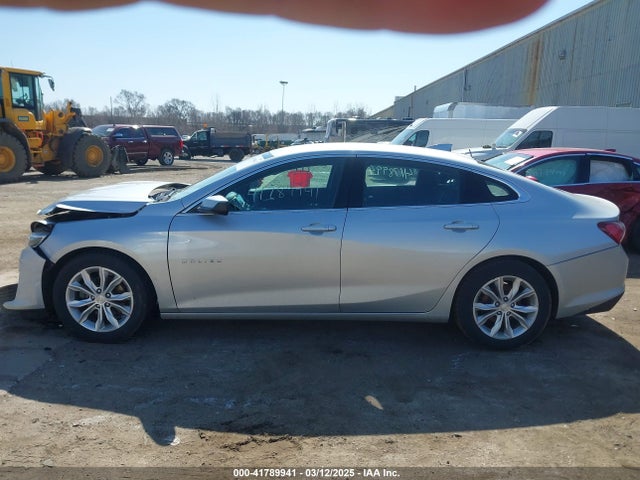 1G1ZD5ST9LF046808 Chevrolet Malibu Fwd Lt