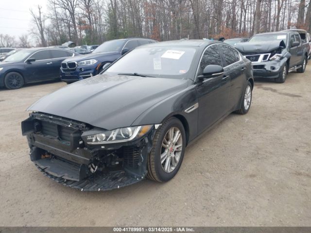 2019 JAGUAR XE SAJAD4FX1KCP49252 Photo 1
