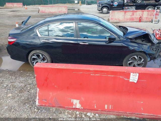 Honda ACCORD LX 2017 1HGCR2F34HA270730 Image 14