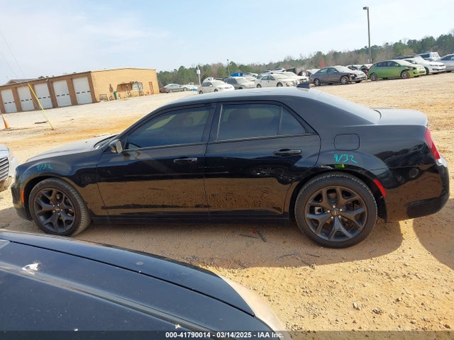 Chrysler 300 300s 2023 2C3CCABGXPH676695 Image 14