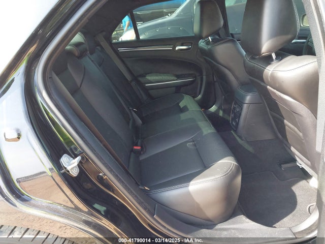 Chrysler 300 300s 2023 2C3CCABGXPH676695 Image 8