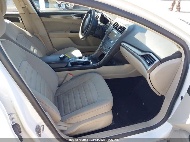 Ford FUSION SE 2020 3FA6P0HDXLR104549 Image 5