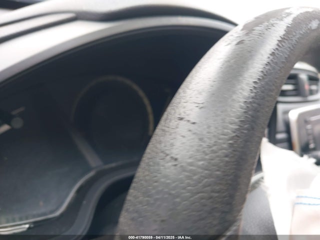 2HKRW5H35JH407625 Honda CR-V LX