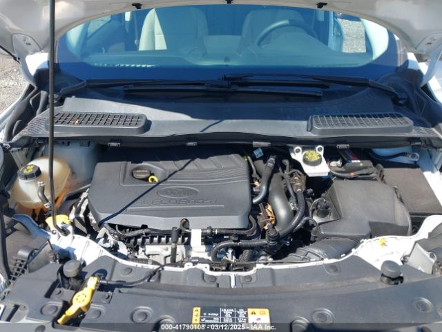 1FMCU0GD1HUA87904 Ford ESCAPE SE