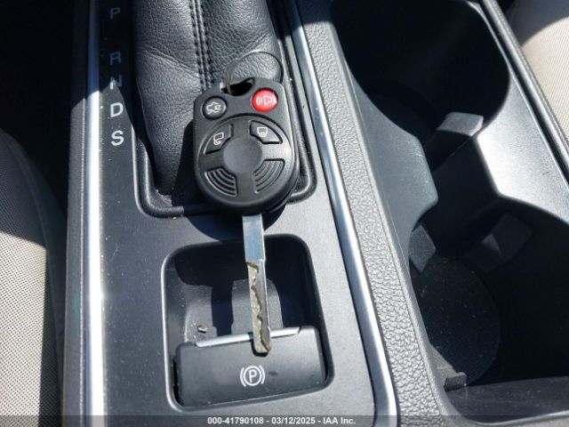1FMCU0GD1HUA87904 Ford ESCAPE SE
