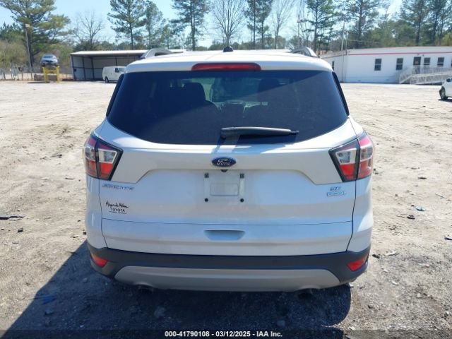 1FMCU0GD1HUA87904 Ford ESCAPE SE