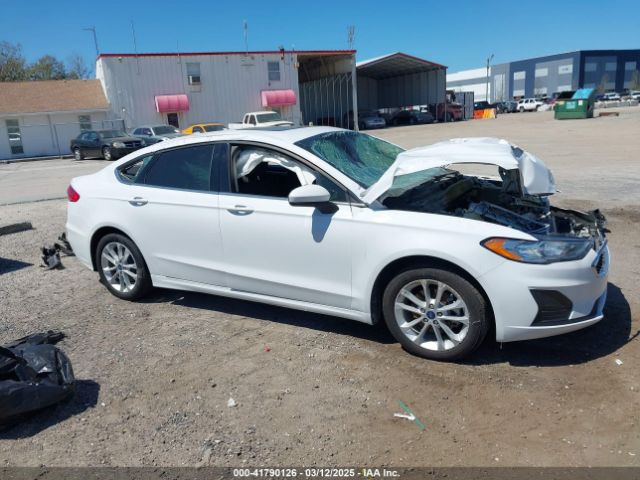 3FA6P0LU8LR266686 Ford Fusion Hybrid Se