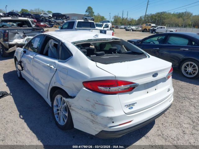 3FA6P0LU8LR266686 Ford Fusion Hybrid Se