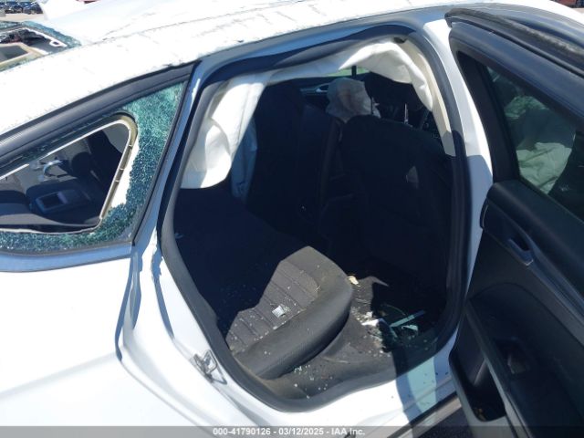 3FA6P0LU8LR266686 Ford Fusion Hybrid Se