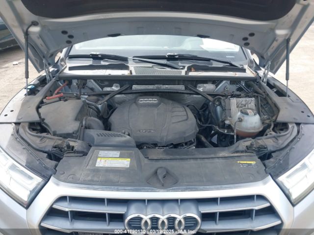 WA1BNAFYXJ2235843 Audi Q5 2.0t Premium/2.0t Tech Premium