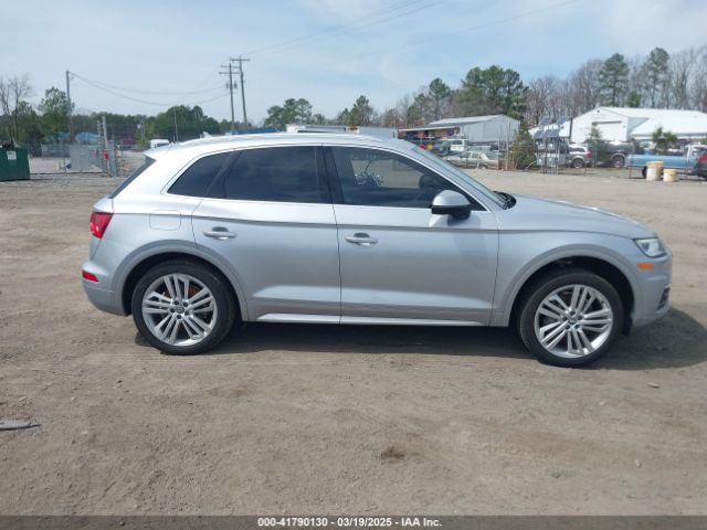 WA1BNAFYXJ2235843 Audi Q5 2.0t Premium/2.0t Tech Premium