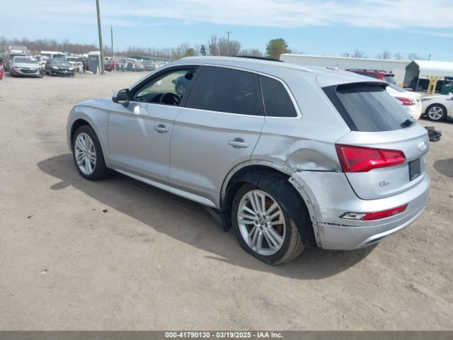 WA1BNAFYXJ2235843 Audi Q5 2.0t Premium/2.0t Tech Premium