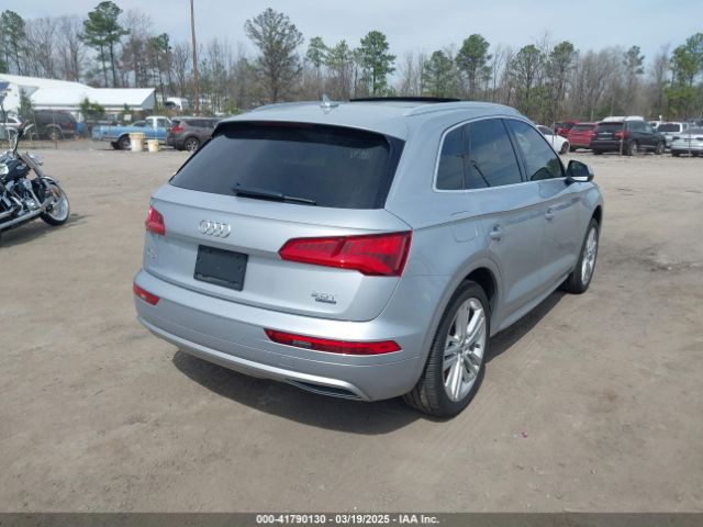 WA1BNAFYXJ2235843 Audi Q5 2.0t Premium/2.0t Tech Premium