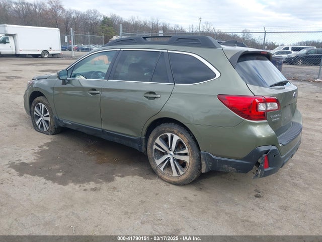 4S4BSANC2K3212018 Subaru Outback 2.5i Limited