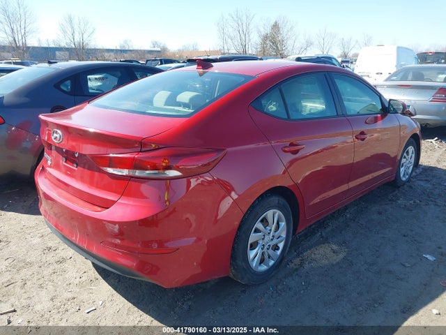 KMHD74LF7HU423131 Hyundai ELANTRA SE