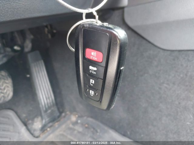 4T1KZ1AK2NU063990 Toyota Camry Xse V6