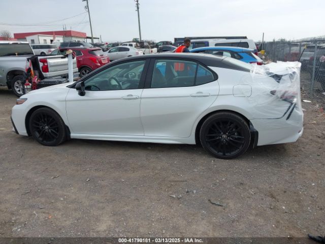4T1KZ1AK2NU063990 Toyota Camry Xse V6