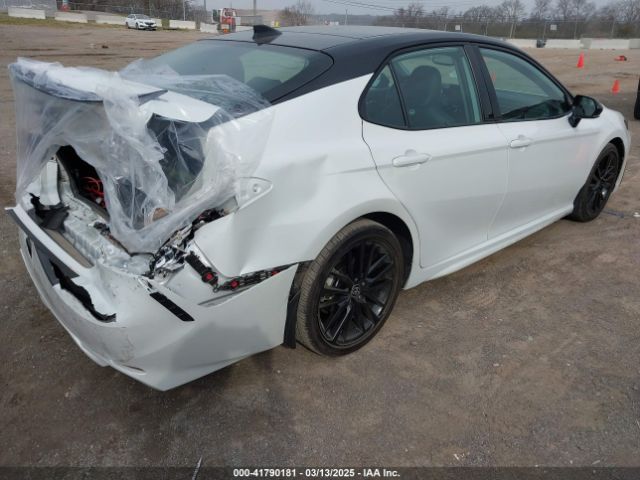4T1KZ1AK2NU063990 Toyota Camry Xse V6
