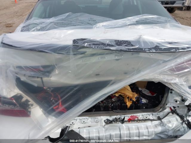 4T1KZ1AK2NU063990 Toyota Camry Xse V6