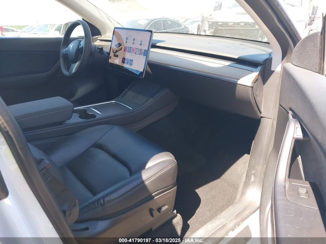 2022 TESLA MODEL Y 7SAYGDEF7NF327400 Photo 4