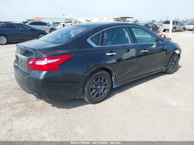1N4AL3AP6HN349290 Nissan Altima 2.5 S