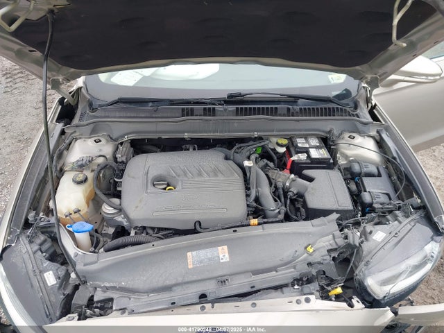 41790248 :رقم المزاد ، 3FA6P0HD3FR178514 vin ، 2015 Ford Fusion Se مزاد بيع