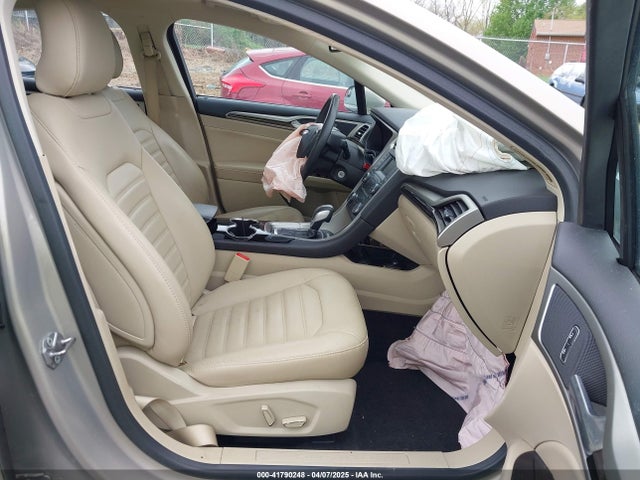 41790248 :رقم المزاد ، 3FA6P0HD3FR178514 vin ، 2015 Ford Fusion Se مزاد بيع