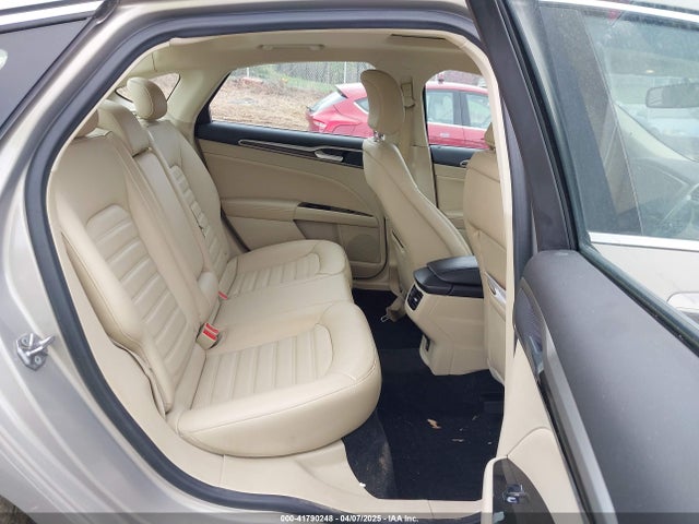 41790248 :رقم المزاد ، 3FA6P0HD3FR178514 vin ، 2015 Ford Fusion Se مزاد بيع