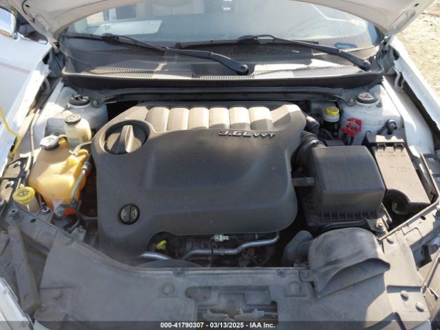 2013 CHRYSLER 200 1C3CCBCG9DN504407 Photo 9