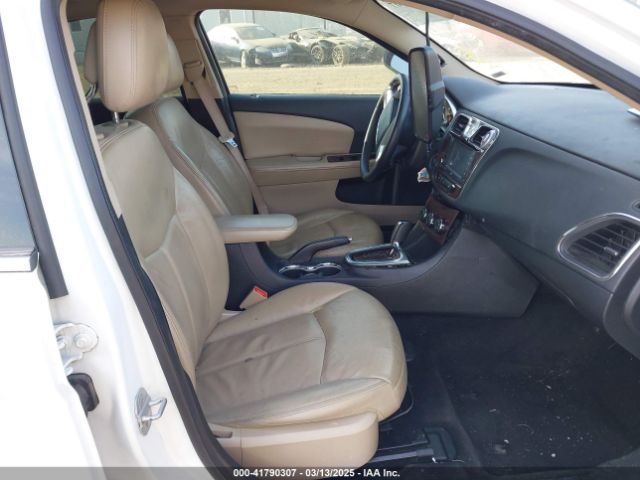 2013 CHRYSLER 200 1C3CCBCG9DN504407 Photo 4
