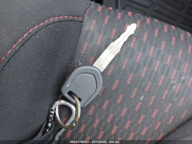 JA4AR3AUXHZ007018 Mitsubishi Outlander Sport 2.0 Es