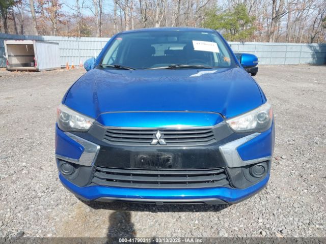 JA4AR3AUXHZ007018 Mitsubishi Outlander Sport 2.0 Es