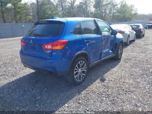 JA4AR3AUXHZ007018 Mitsubishi Outlander Sport 2.0 Es