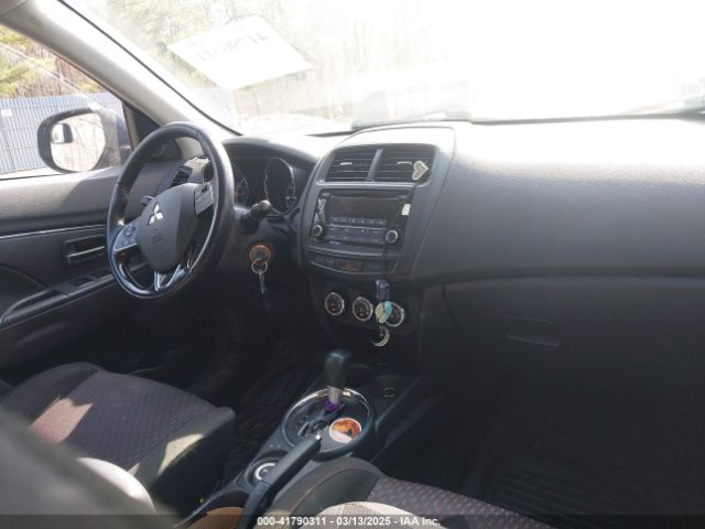 JA4AR3AUXHZ007018 Mitsubishi Outlander Sport 2.0 Es