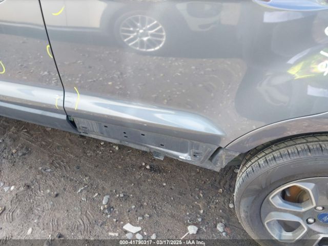 MAJ3P1RE1JC180513 Ford ECOSPORT S