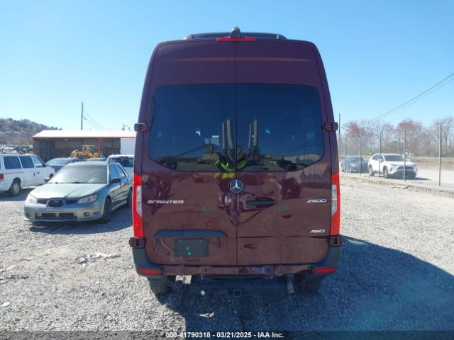 W1Z4NFVY9RP708618 Mercedes-Benz Sprinter 2500 Standard Roof 4-cyl Diesel Ho