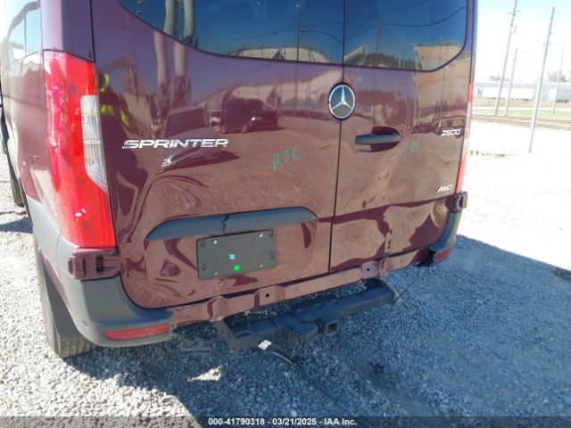 W1Z4NFVY9RP708618 Mercedes-Benz Sprinter 2500 Standard Roof 4-cyl Diesel Ho