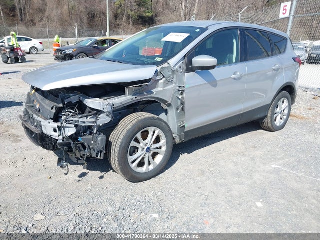 1FMCU9GD0KUA12963 Ford ESCAPE SE
