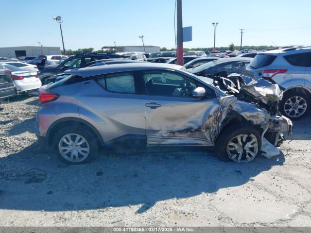 NMTKHMBX6LR106732 Toyota C-HR LE