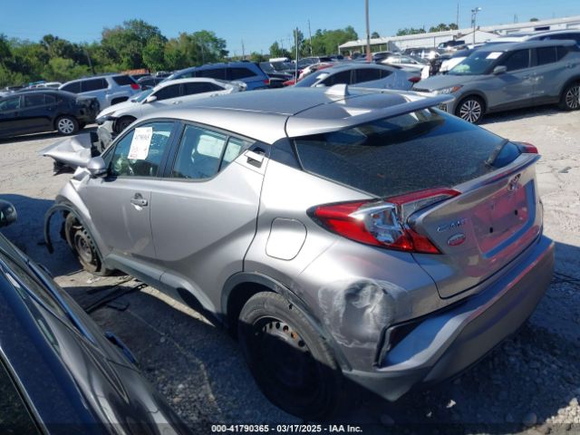 NMTKHMBX6LR106732 Toyota C-HR LE