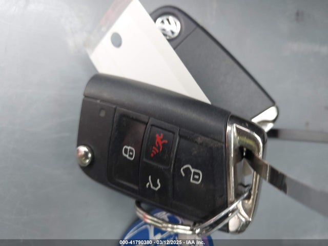 3VWY57AU7KM502547 Volkswagen Golf Sportwagen 1.4t S/1.4t Se