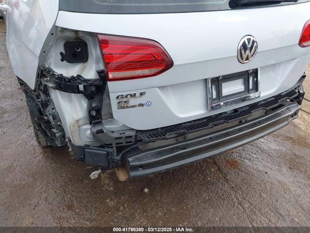 3VWY57AU7KM502547 Volkswagen Golf Sportwagen 1.4t S/1.4t Se