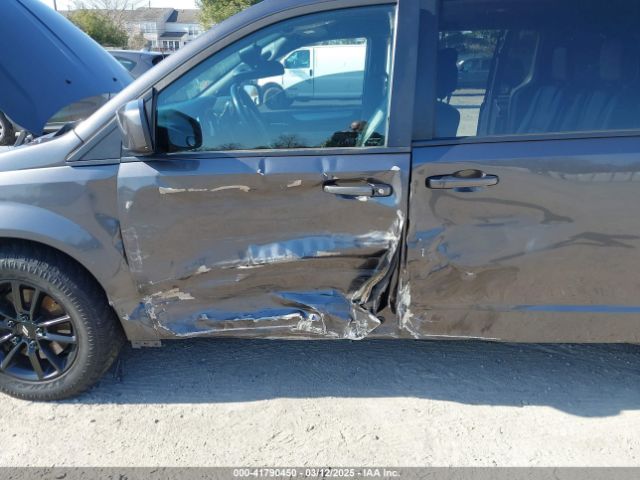 2C4RDGEG2KR694581 Dodge Grand Caravan Gt