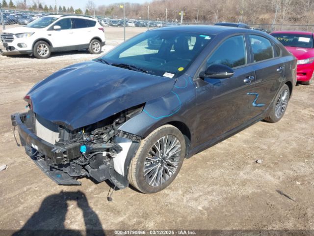 3KPF54ADXPE526254 KIA Forte Gt-line